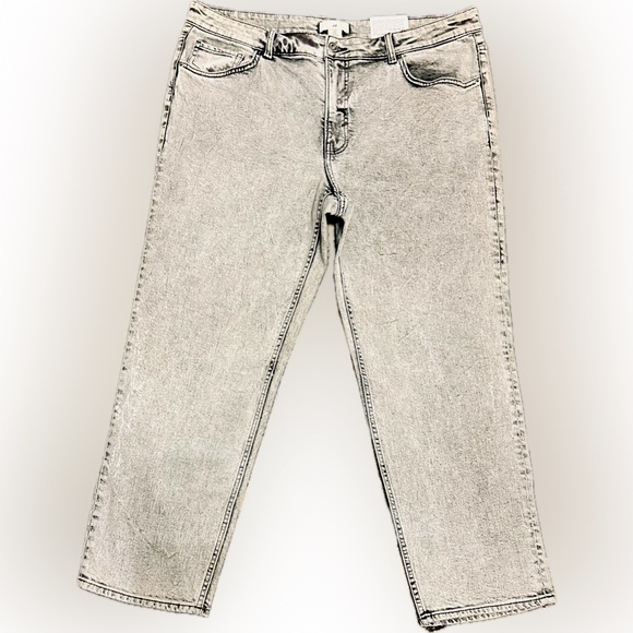 H&M Denim - NWT H&M SZ18 Gray Slim comfort stretch/ankle jeans/waist 40”-44”/inseam 26”